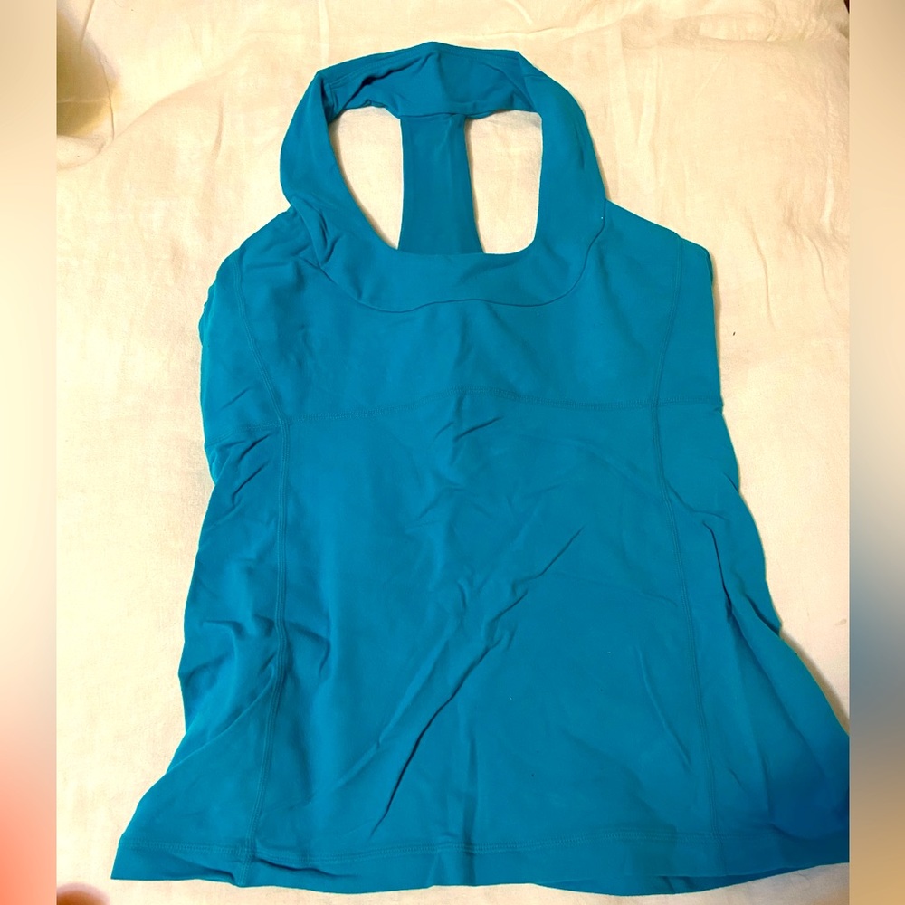 Lulu lemon scoop neck
